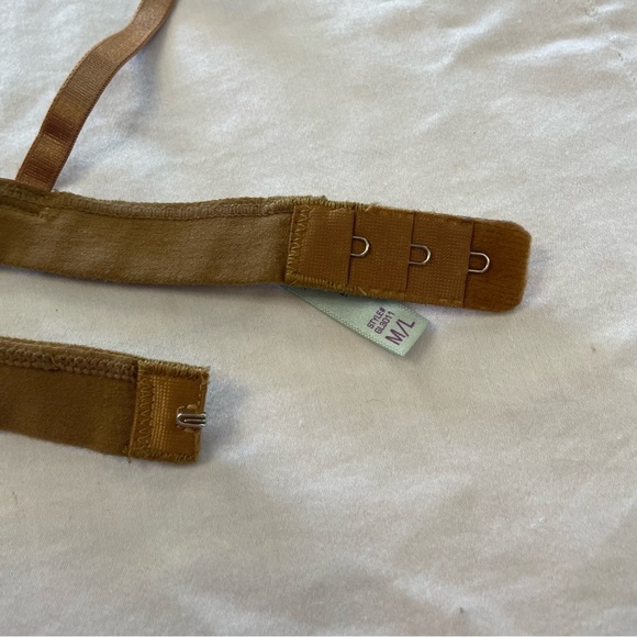 Anemone M/L Burnt Orange Lace Bra PRELOVED - Picture 3 of 6